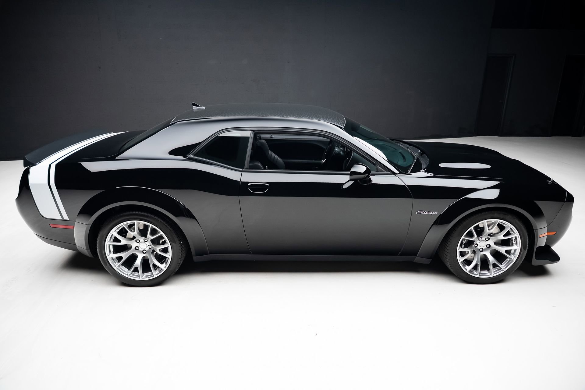 Used 2023 Dodge Challenger SRT Hellcat Redeye image 42