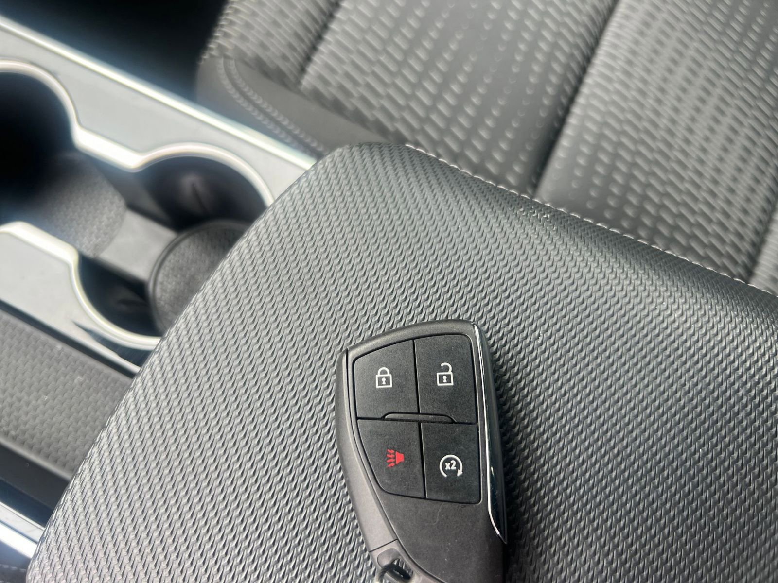 Used 2025 Chevrolet Equinox LT FWD image 18