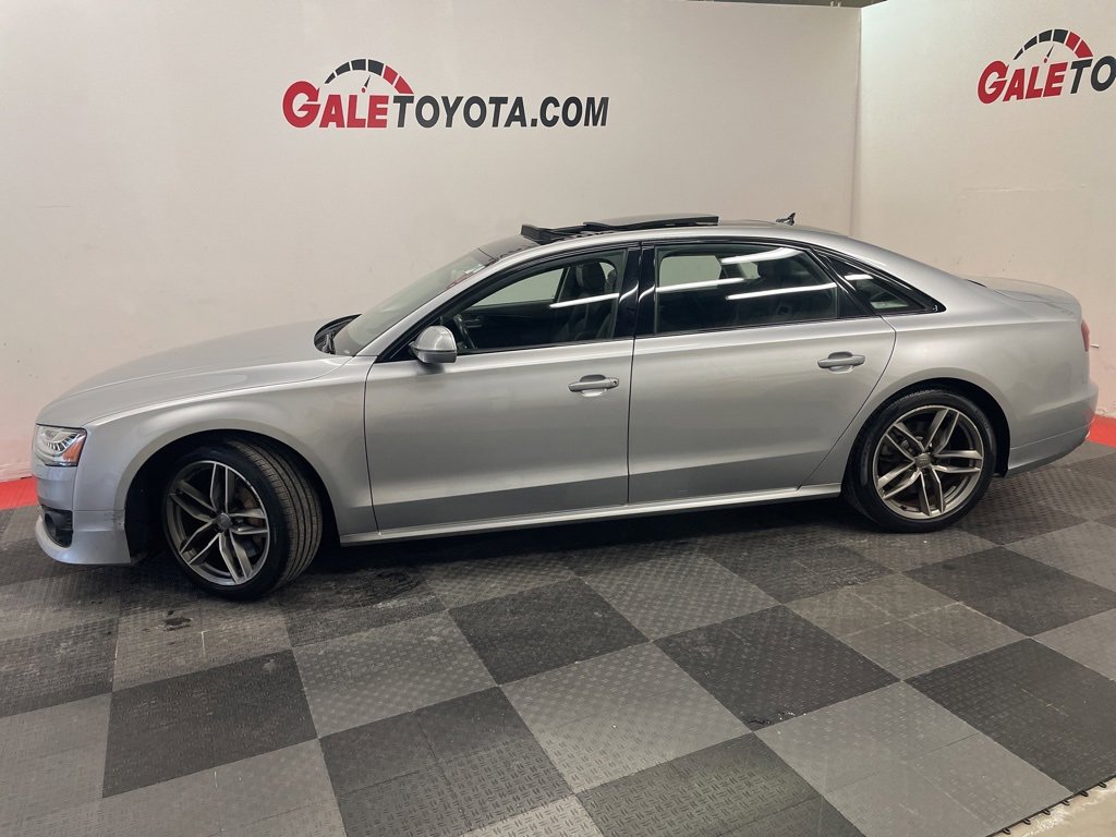 Used 2017 Audi A8 L 4.0T w/ Dynamic Package image 8
