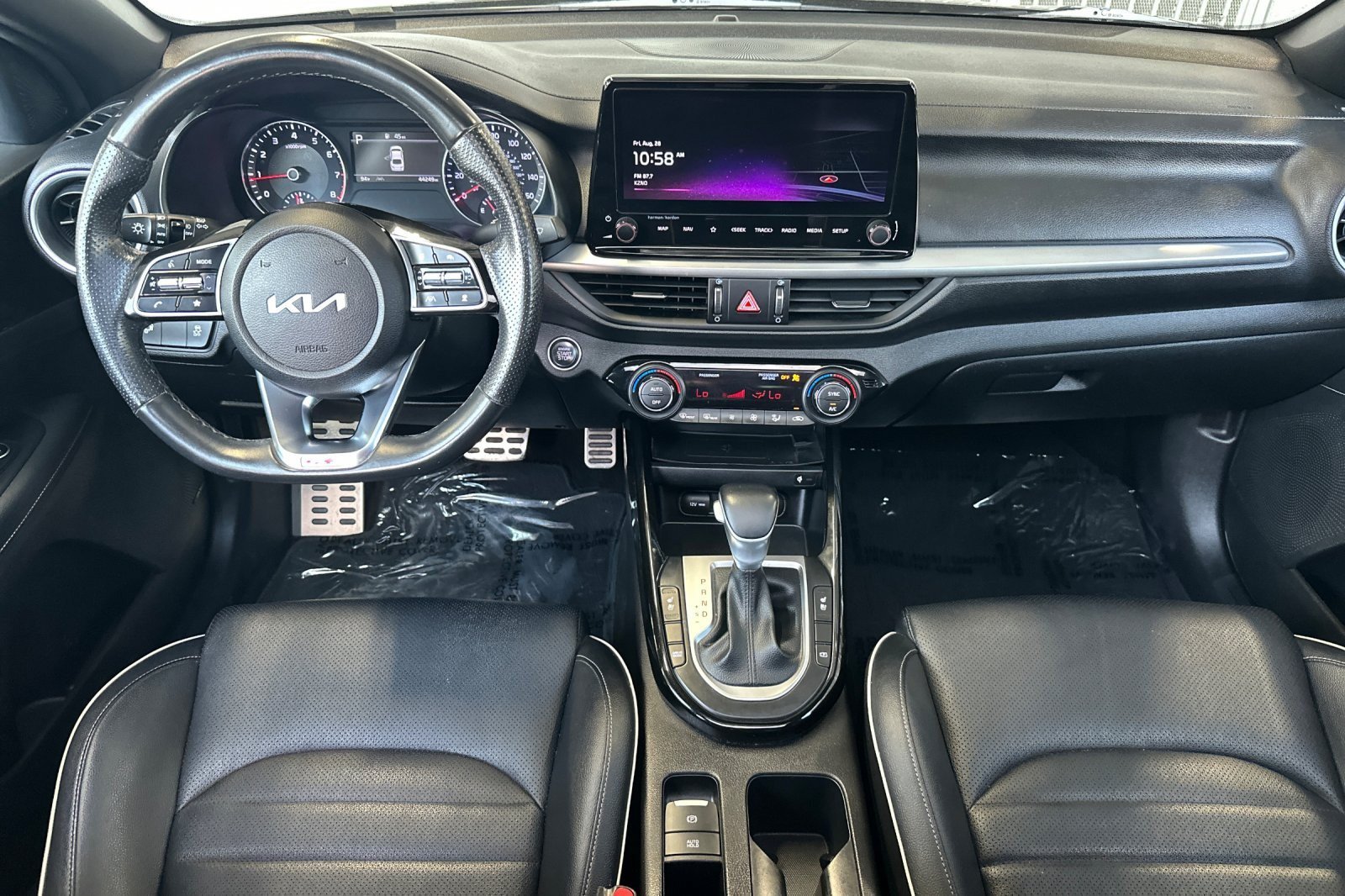 Used 2023 Kia Forte GT-Line w/ GT-Line Premium Package FWD image 12