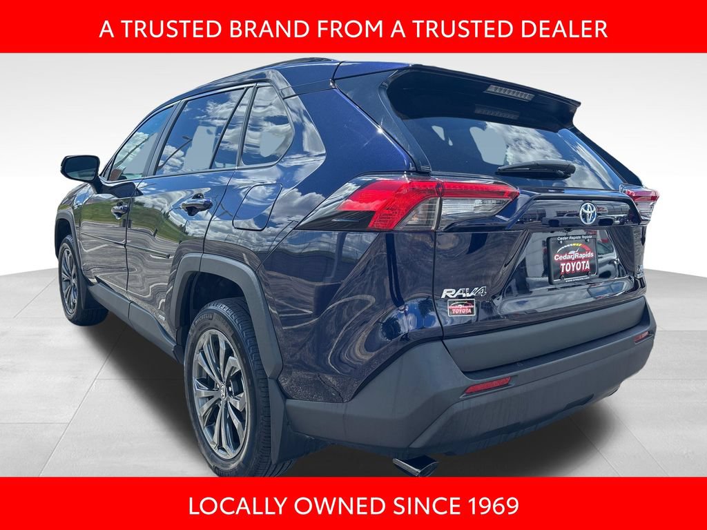 Certified 2023 Toyota RAV4 XLE Premium AWD/4WD image 4