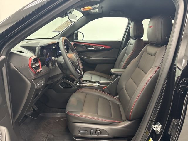 Used 2025 Chevrolet TrailBlazer RS image 23