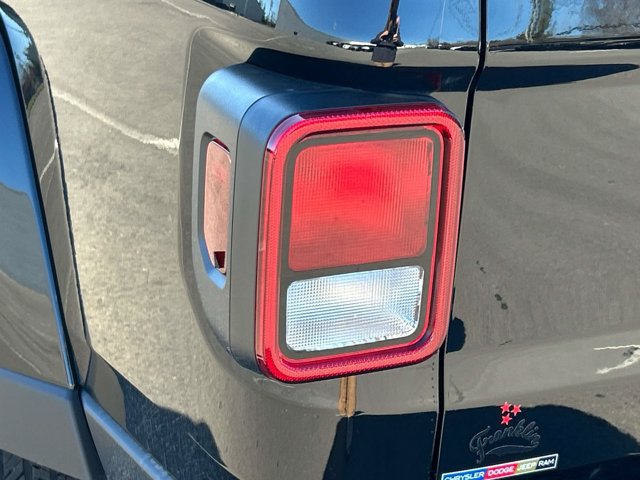 New 2026 Jeep Gladiator Mojave AWD/4WD image 10