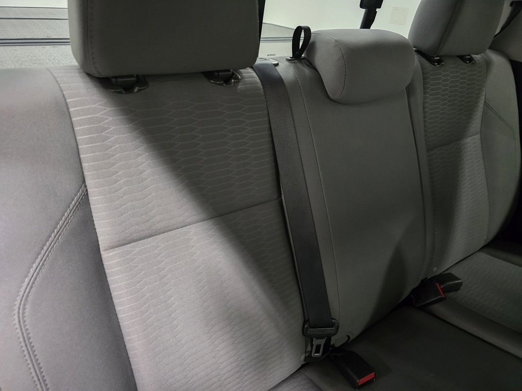 Used 2017 Toyota Tacoma SR5 image 19