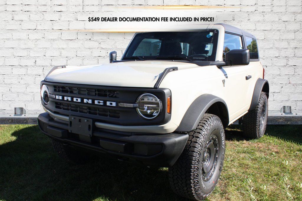 New 2025 Ford Bronco 2-Door w/ Sasquatch Package