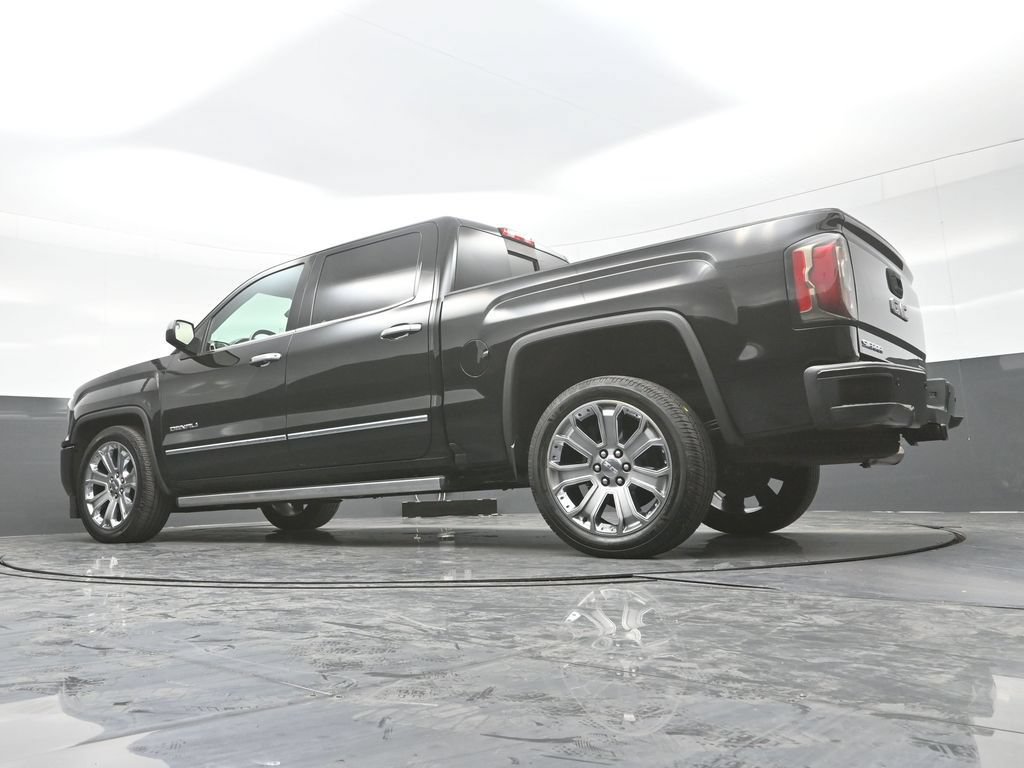 Used 2018 GMC Sierra 1500 Denali w/ Denali Ultimate Package AWD/4WD image 28
