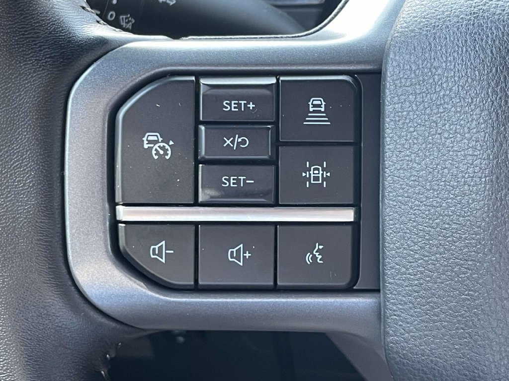 Used 2022 Ford F150 Lariat w/ Equipment Group 502A High AWD/4WD image 21