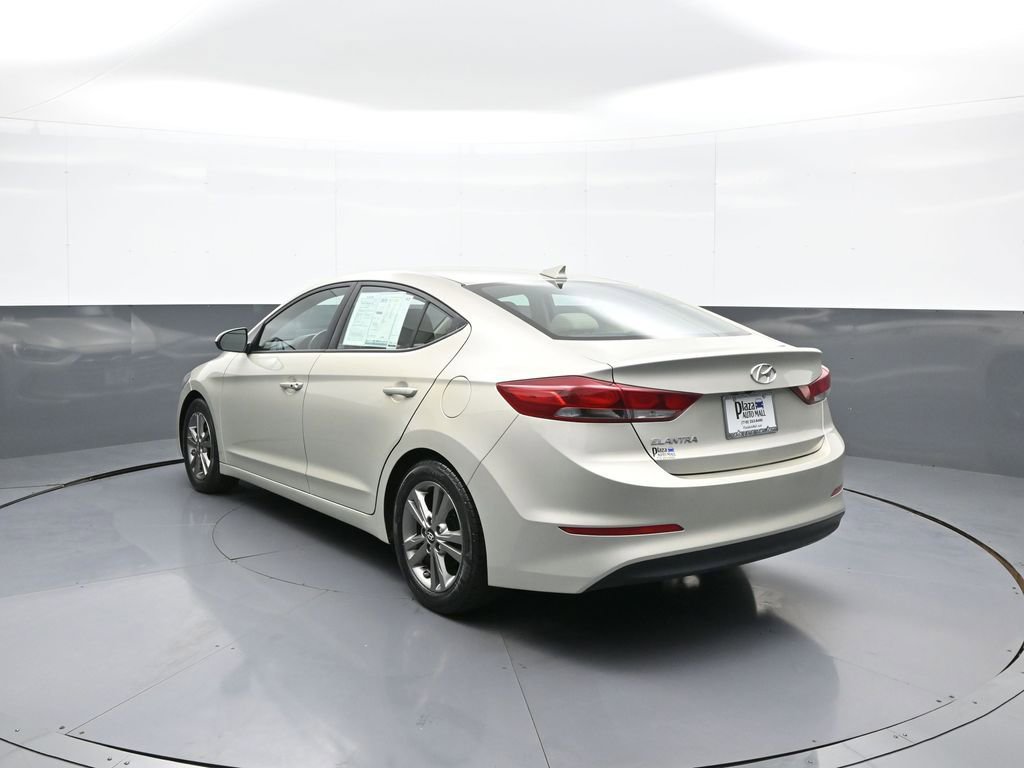 Used 2017 Hyundai Elantra Value Edition w/ Cargo Package image 8