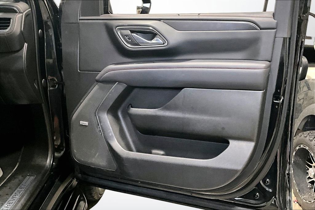 Used 2022 Chevrolet Tahoe RST w/ Luxury Package image 29