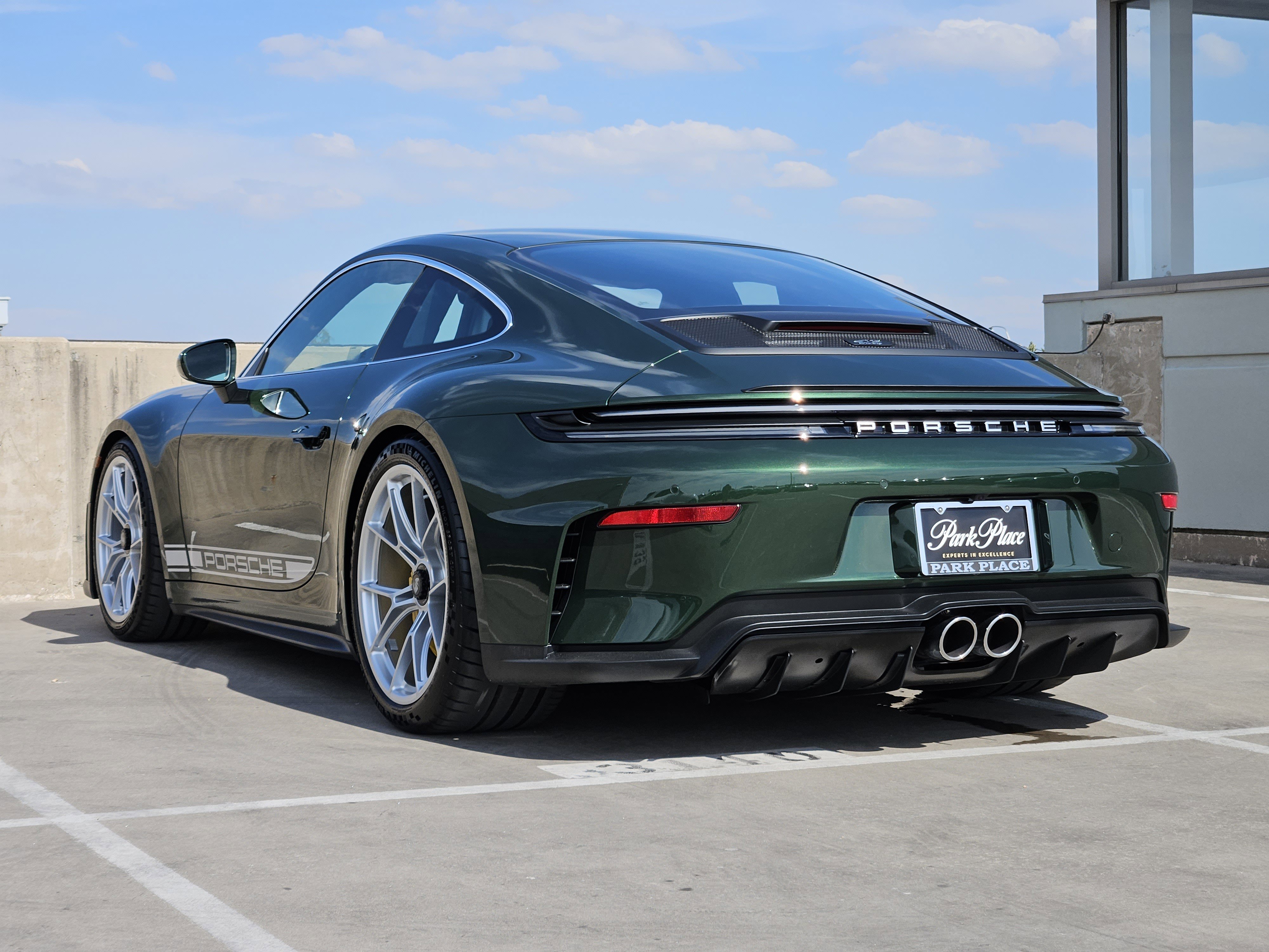 Certified 2025 Porsche 911 GT3 image 3