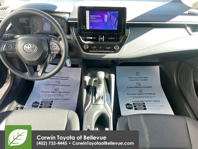 Used 2025 Toyota Corolla LE image 13