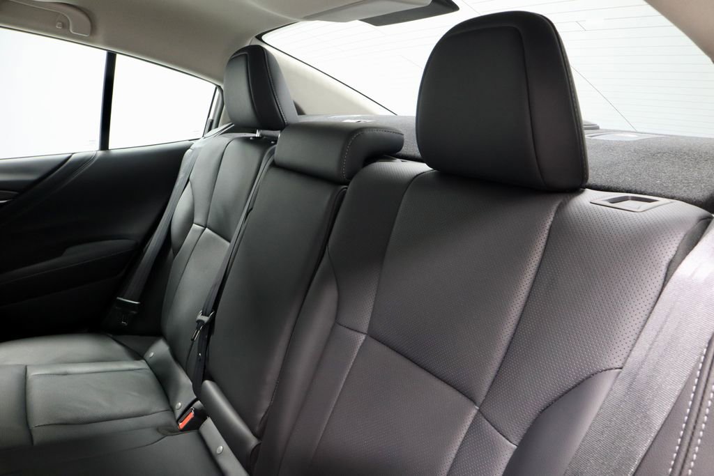 Used 2025 Subaru Legacy Limited image 23