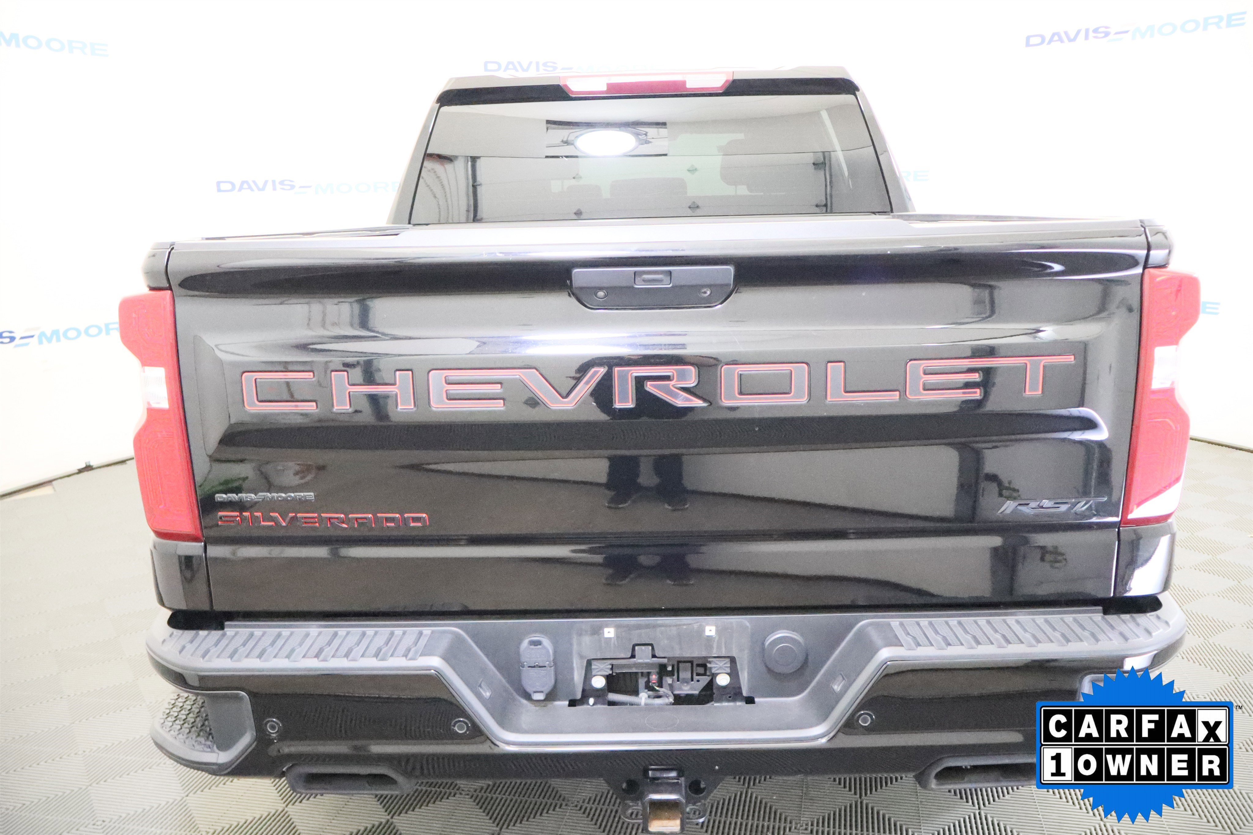 Used 2022 Chevrolet Silverado 1500 RST w/ Redline Edition image 8