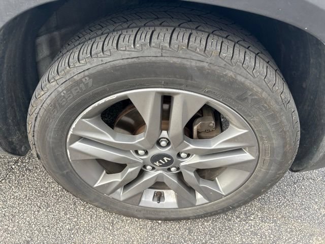 Used 2021 Kia Seltos S FWD image 28
