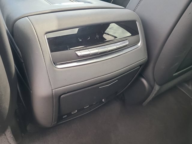 Used 2023 Cadillac Escalade Sport AWD/4WD image 14