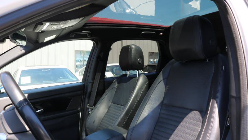 Used 2021 Land Rover Discovery Sport SE AWD/4WD image 8