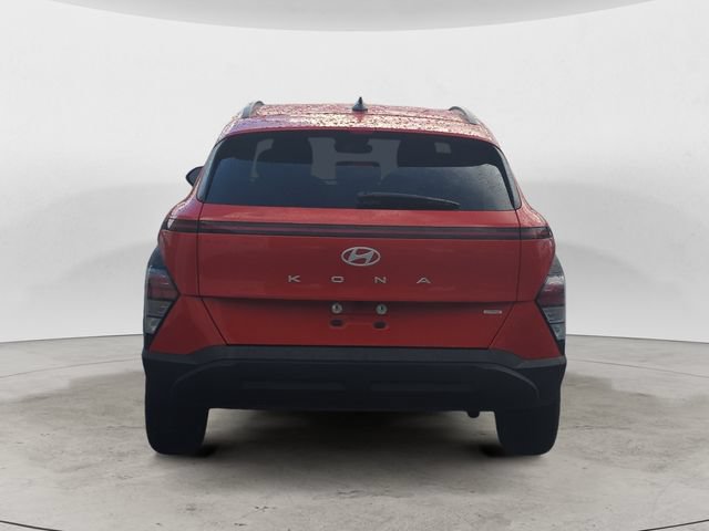 Used 2024 Hyundai Kona SEL AWD/4WD image 4