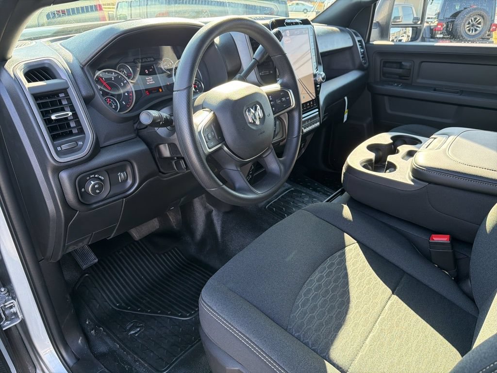 New 2026 RAM 3500 Tradesman AWD/4WD image 31