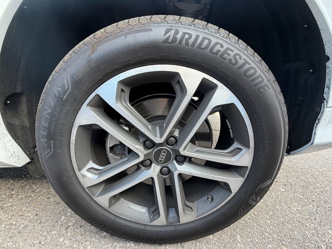 Used 2025 Audi Q5 Premium w/ Convenience Package AWD/4WD image 41