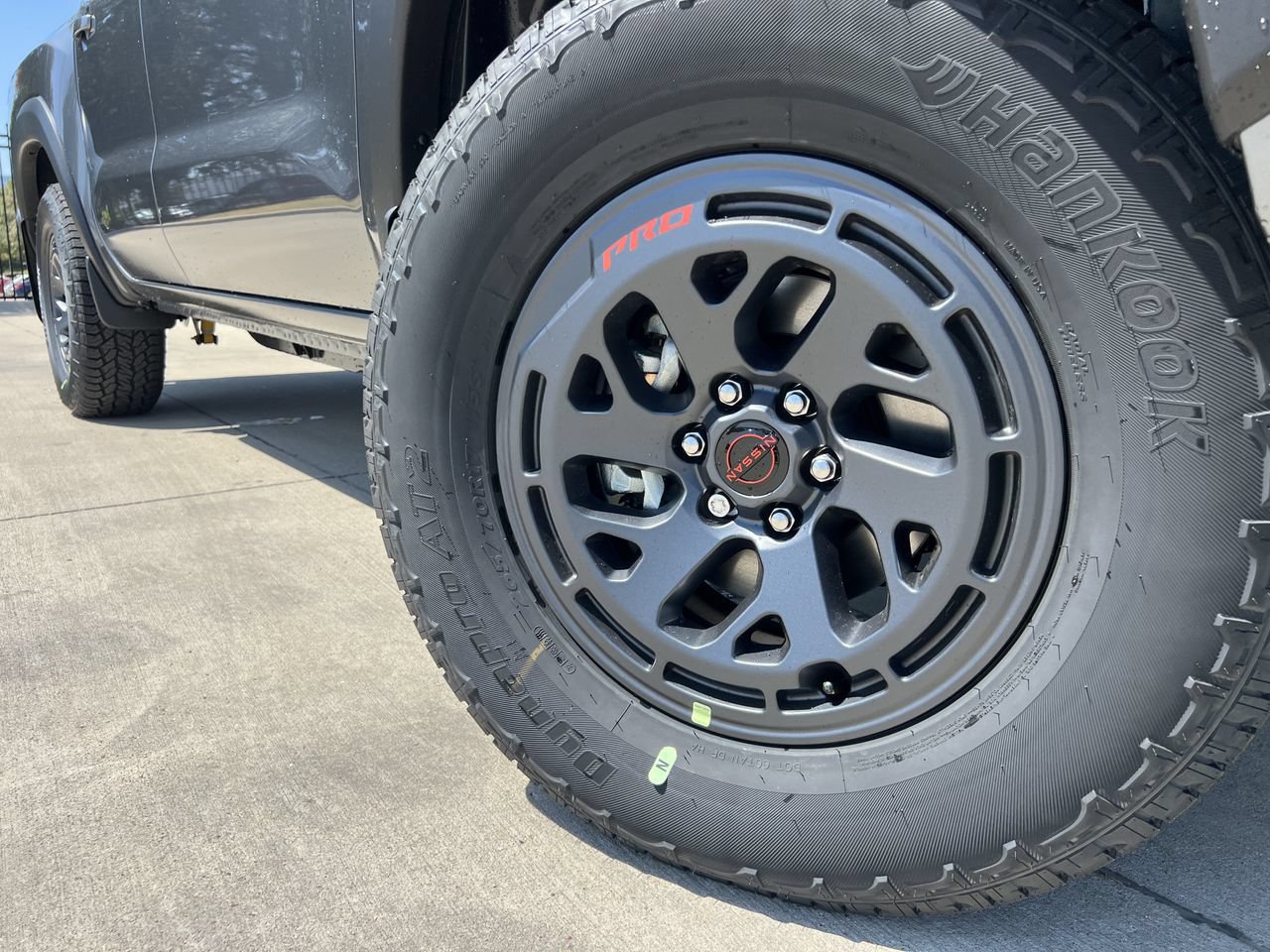 New 2026 Nissan Frontier PRO-4X w/ Pro-4x Convenience Package AWD/4WD image 6