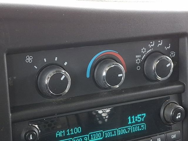 Used 2020 Chevrolet Express 2500 w/ Driver Convenience Package image 18