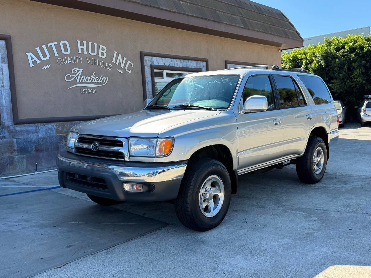Used 2000 Toyota 4Runner SR5