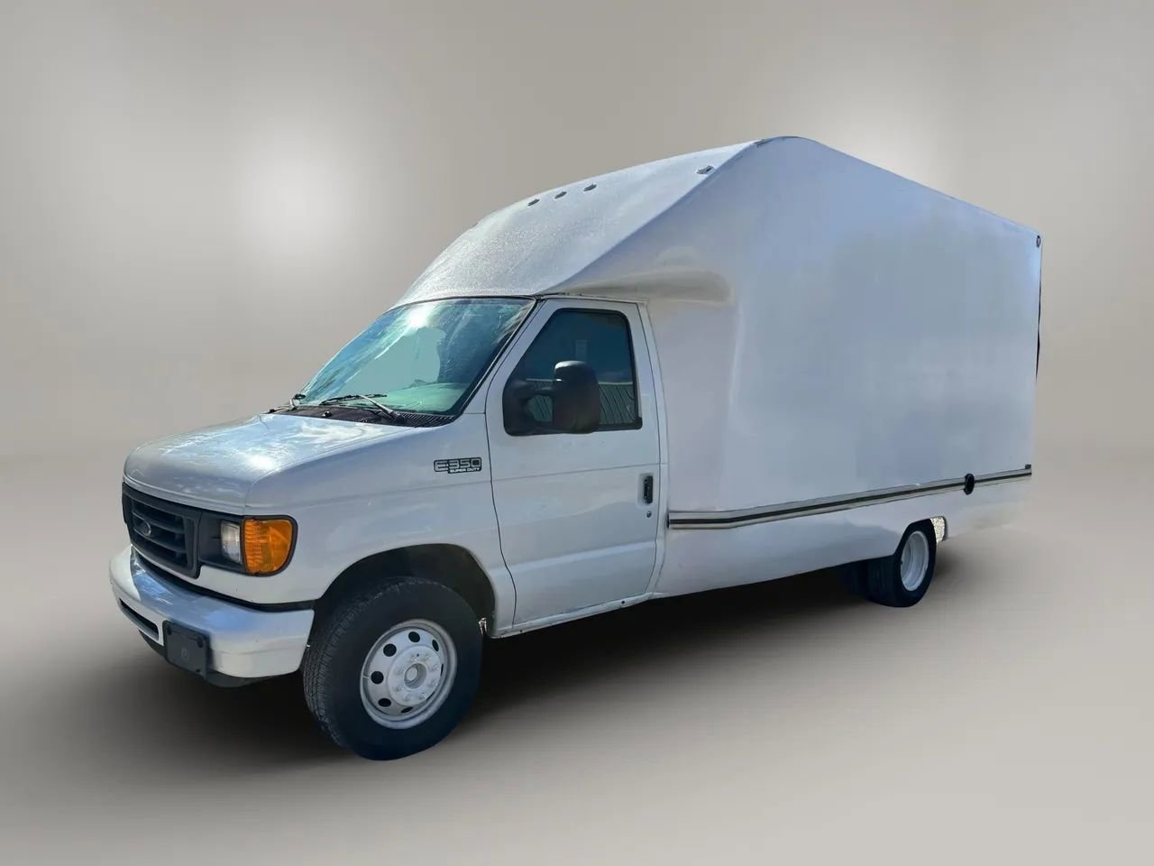 Used 2003 Ford E-350 and Econoline 350 Super Duty image 9