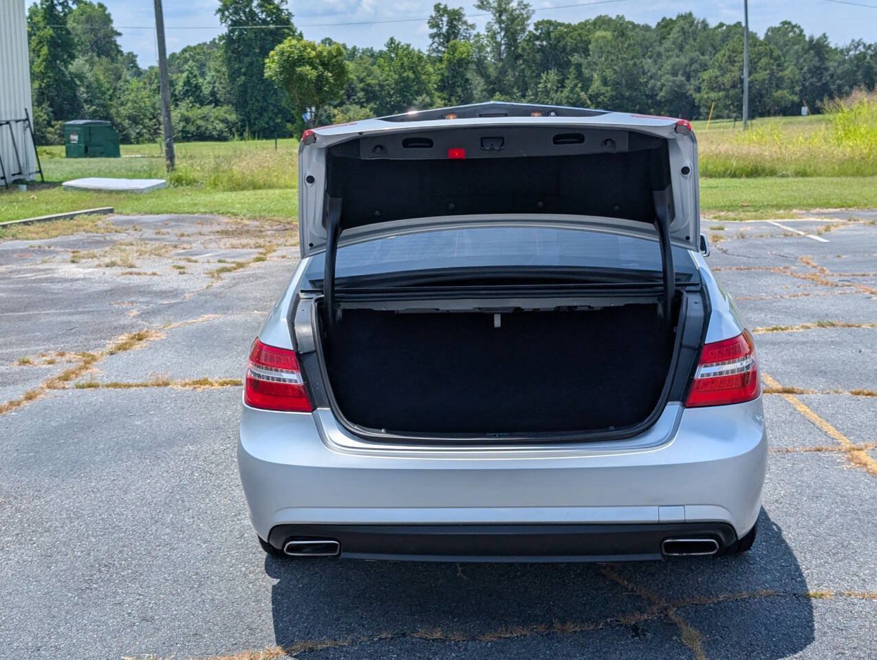 Used 2011 Mercedes-Benz E 350 4MATIC Sedan image 28