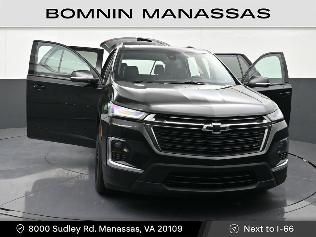 Used 2023 Chevrolet Traverse LT w/ Midnight/Sport Edition AWD/4WD image 42