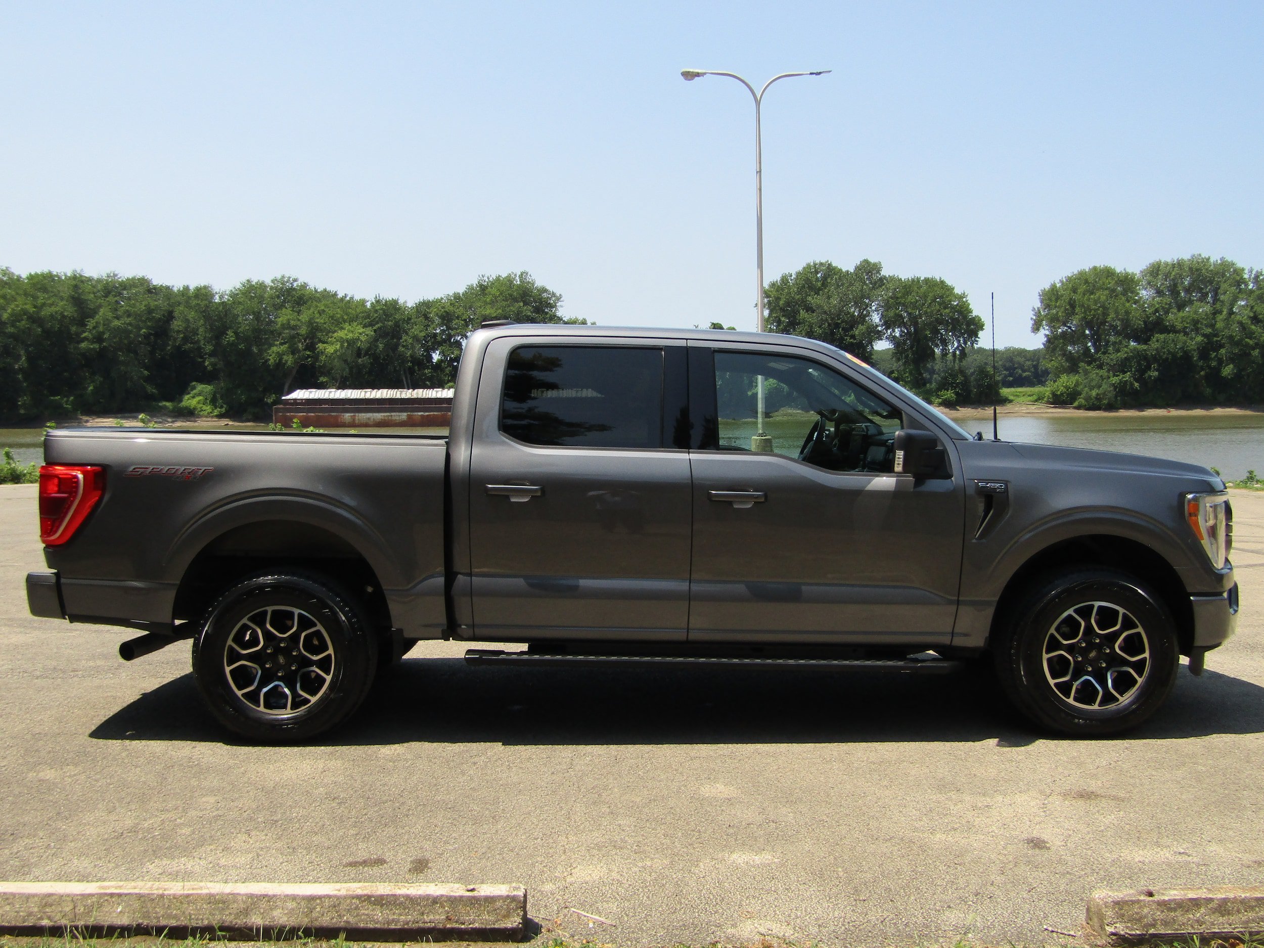 Certified 2021 Ford F150 XLT w/ Equipment Group 302A High AWD/4WD image 5