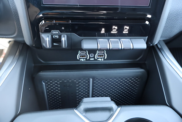New 2026 RAM 1500 Laramie AWD/4WD image 24