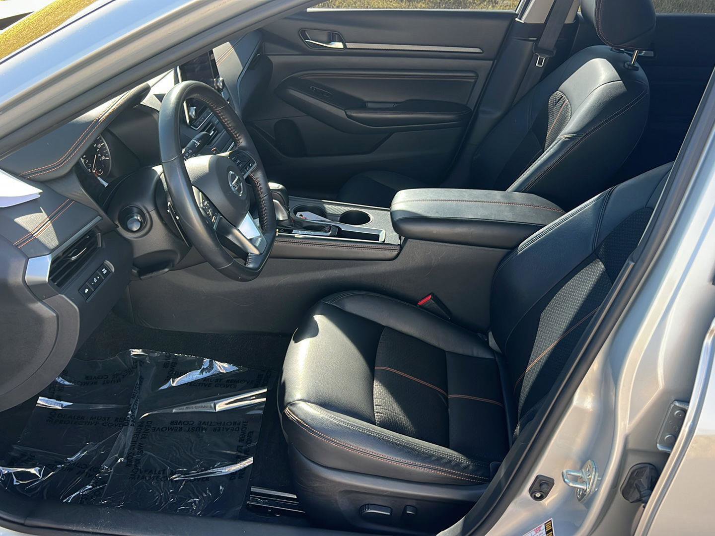 Used 2022 Nissan Altima 2.5 SR image 9