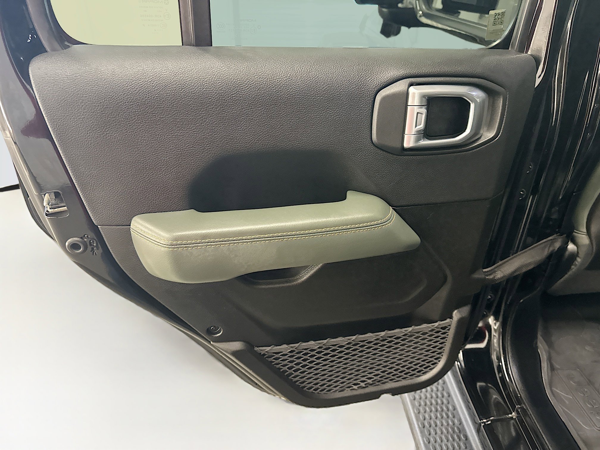 Used 2024 Jeep Wrangler High Altitude image 27