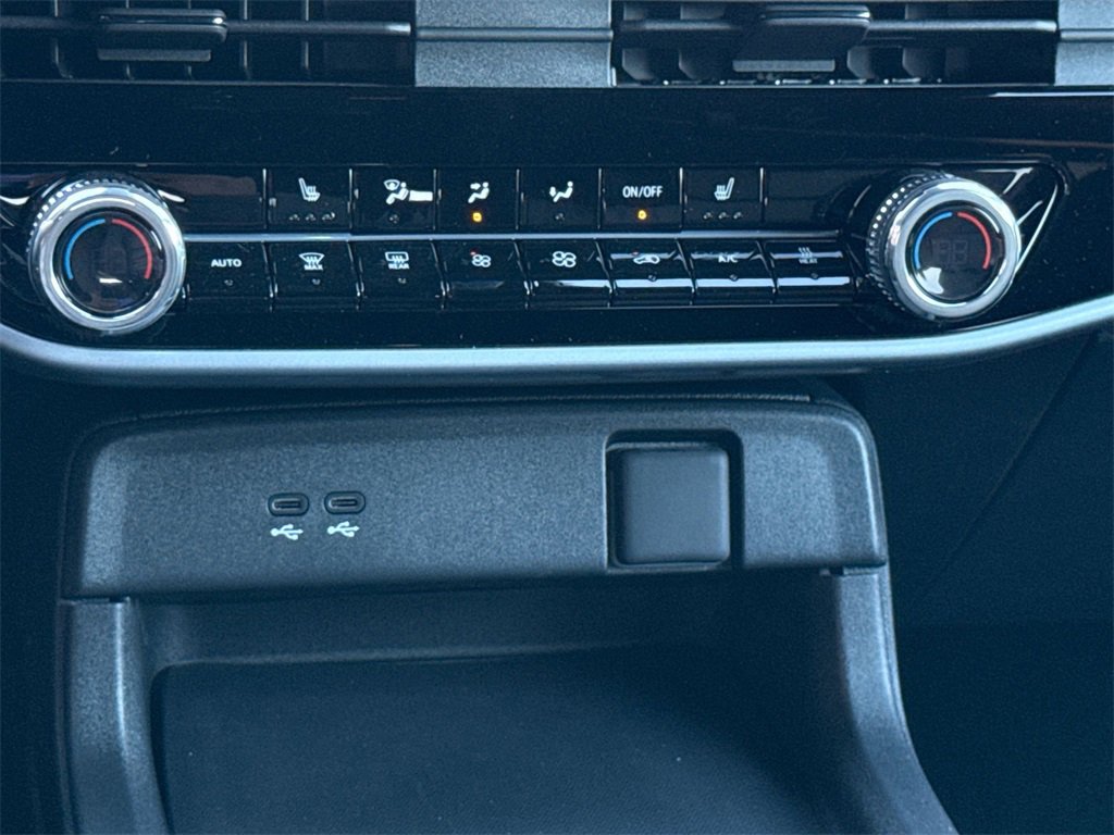 New 2025 Honda Prologue EX image 16