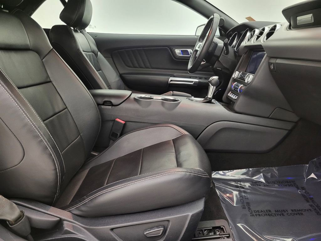 Used 2022 Ford Mustang Premium image 12
