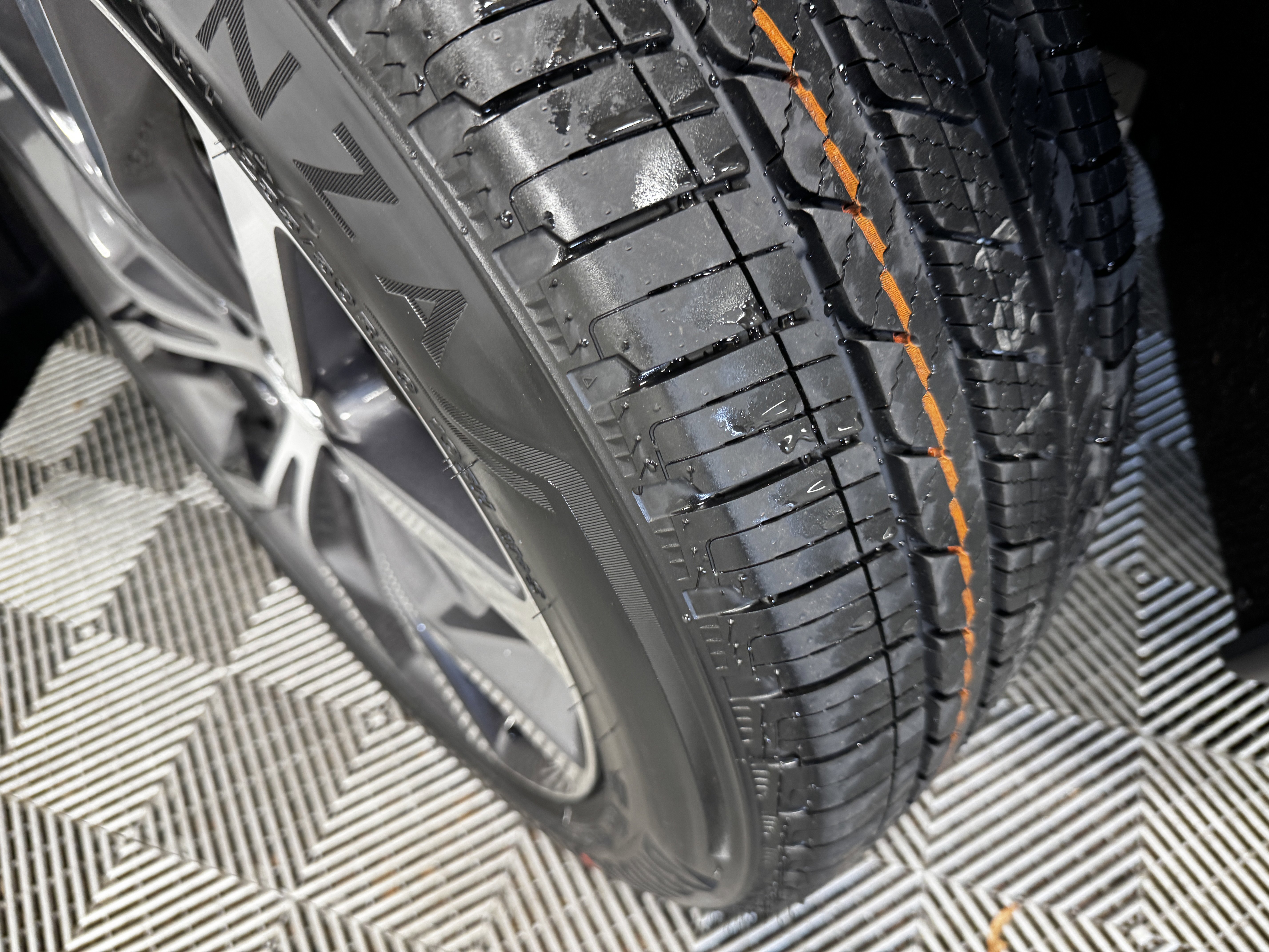 Certified 2023 Acura MDX FWD w/ Technology Package image 48