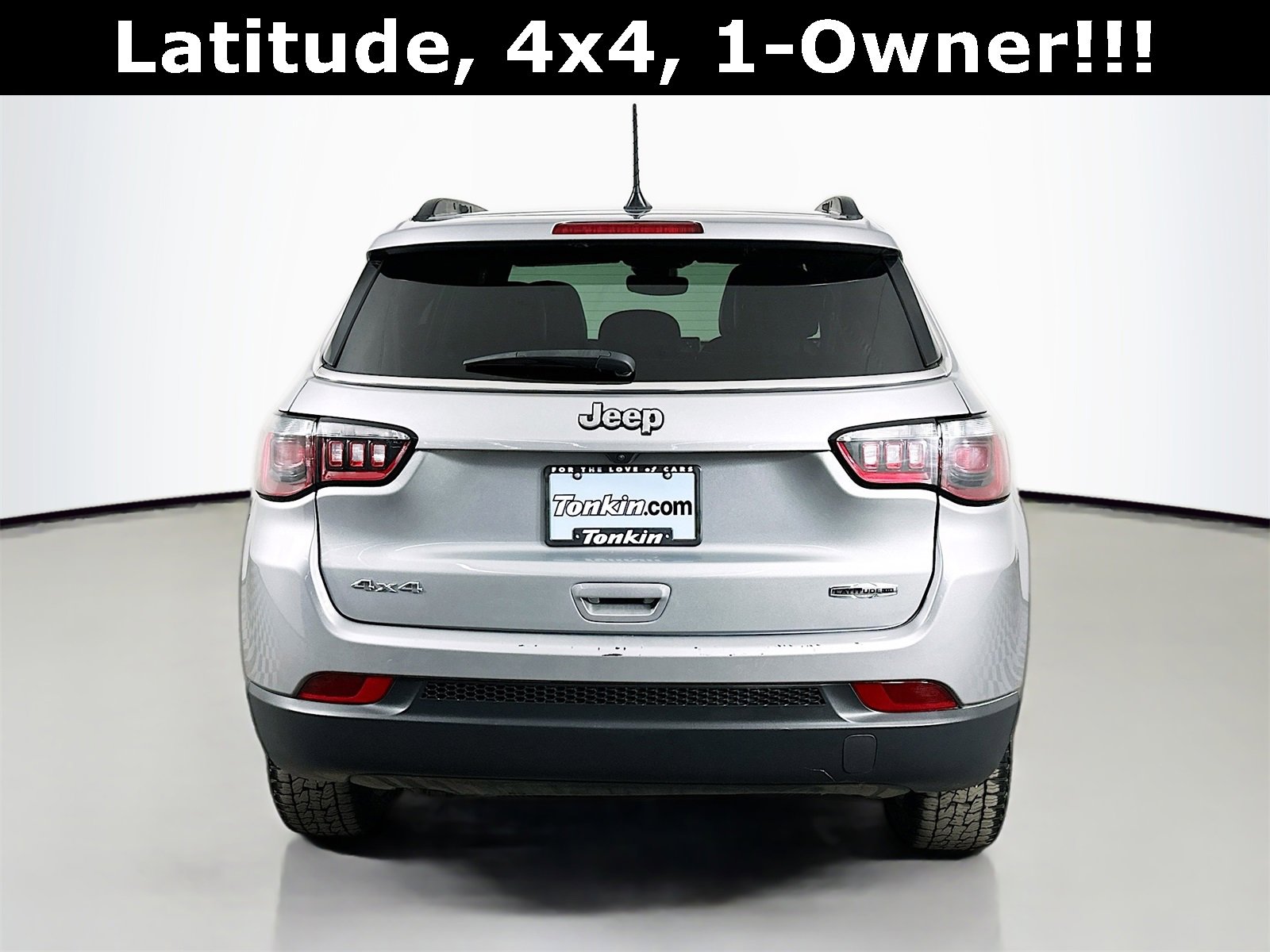 Used 2023 Jeep Compass Latitude w/ Sun and Sound Group image 7