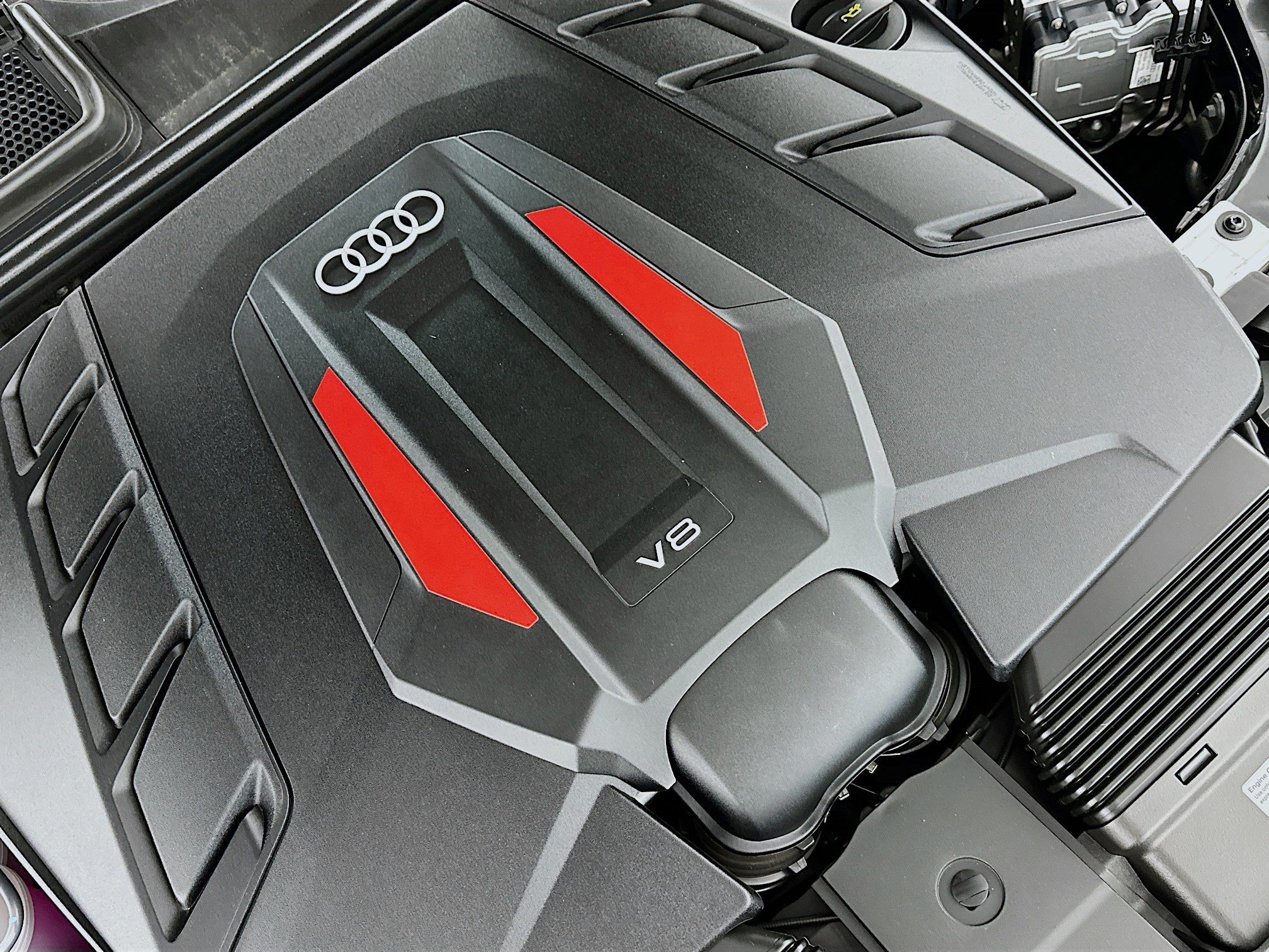 Used 2025 Audi SQ7 Premium Plus w/ Executive Package image 34