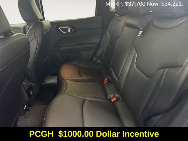 New 2026 Jeep Compass Limited image 23