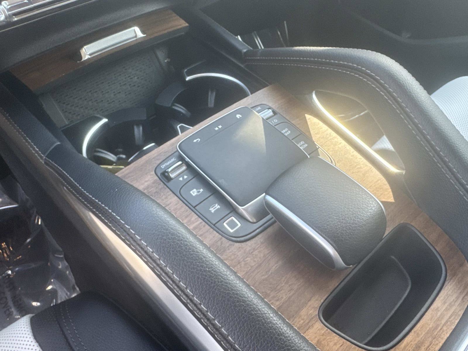 Certified 2025 Mercedes-Benz GLE 450e 4MATIC image 24