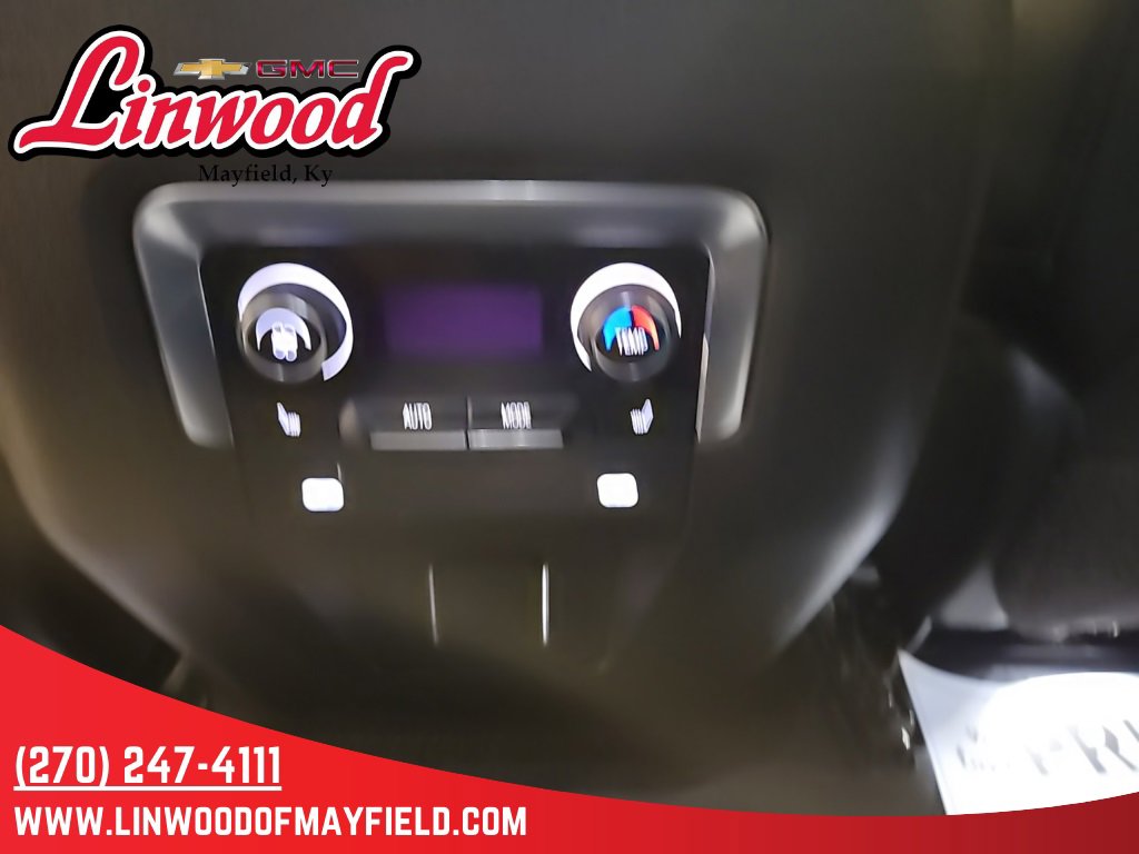 Used 2022 Chevrolet Tahoe LT w/ Luxury Package image 17