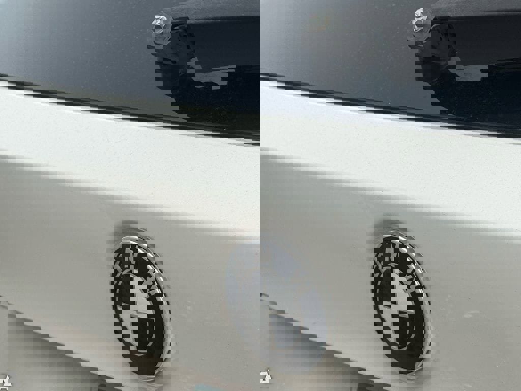 Used 2017 BMW X1 xDrive28i AWD/4WD image 11