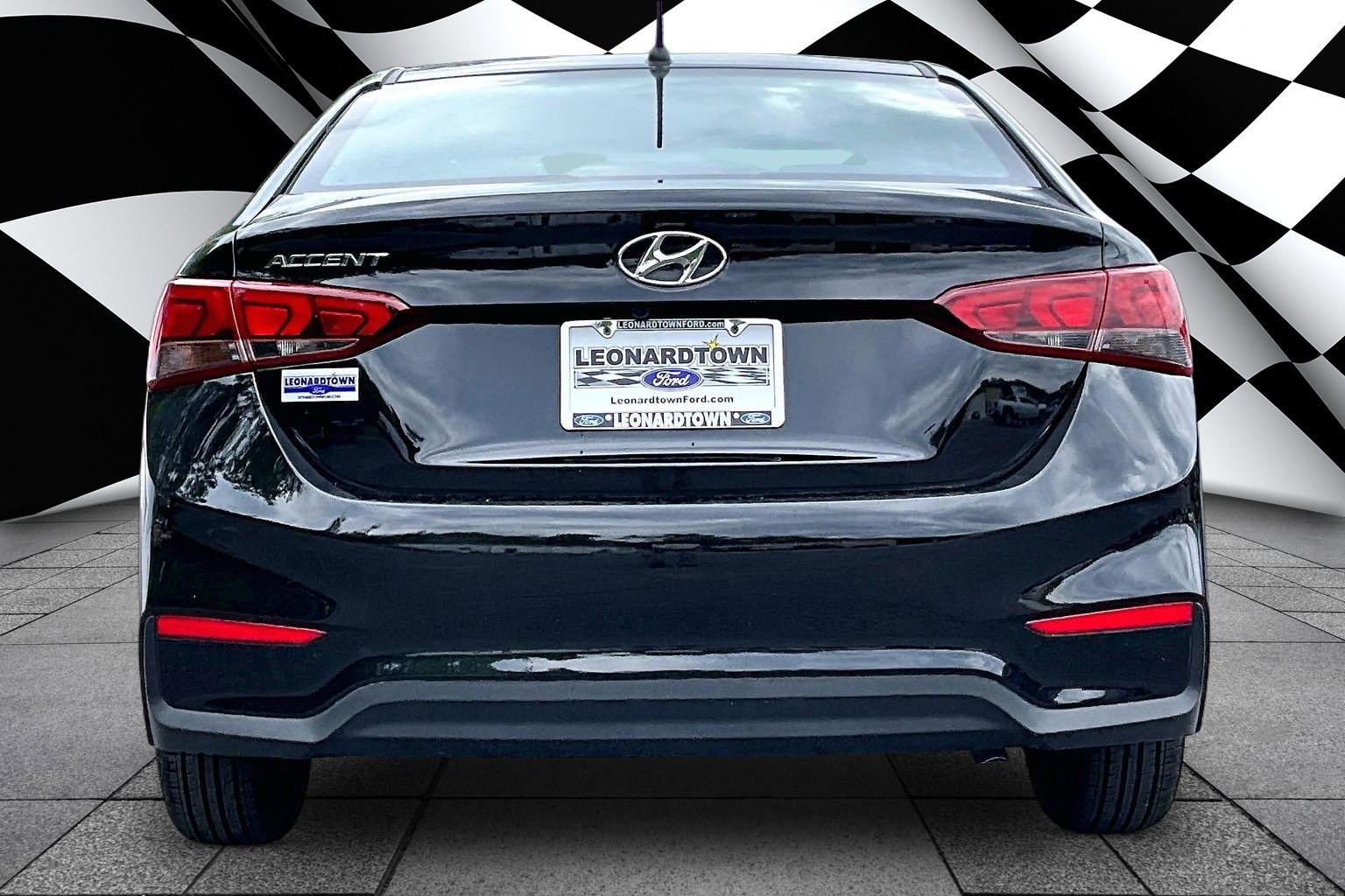 Used 2022 Hyundai Accent SE FWD image 4