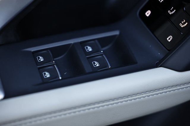 New 2025 Audi Q5 Premium Plus image 17