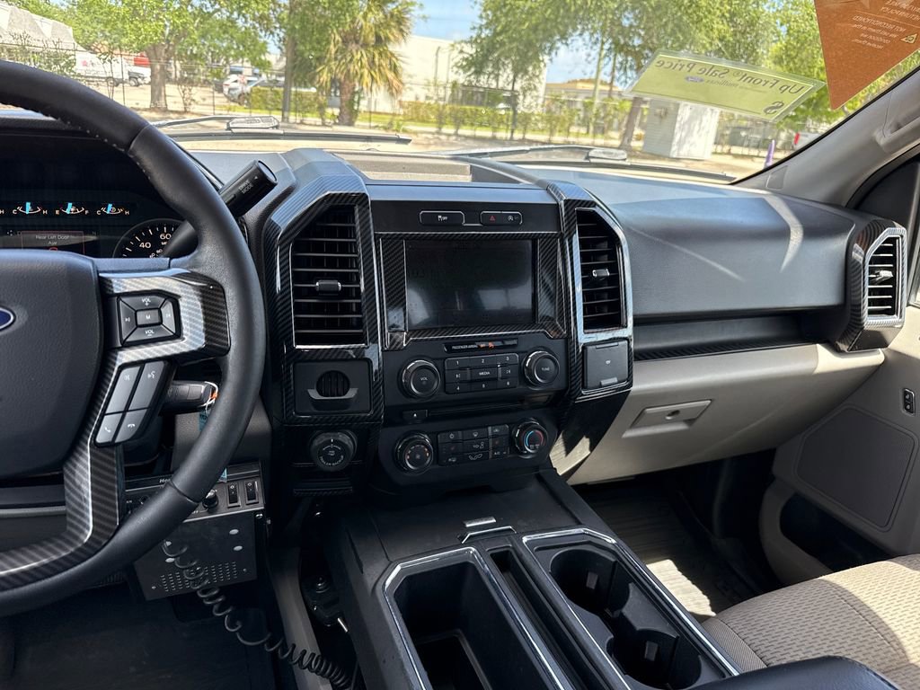 Used 2018 Ford F150 XLT w/ Equipment Group 302A Luxury image 6