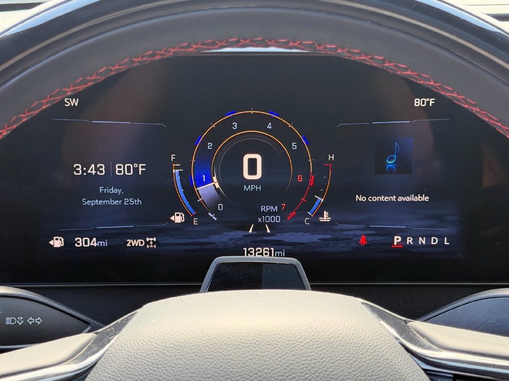 Used 2025 Chevrolet Traverse RS AWD/4WD image 25