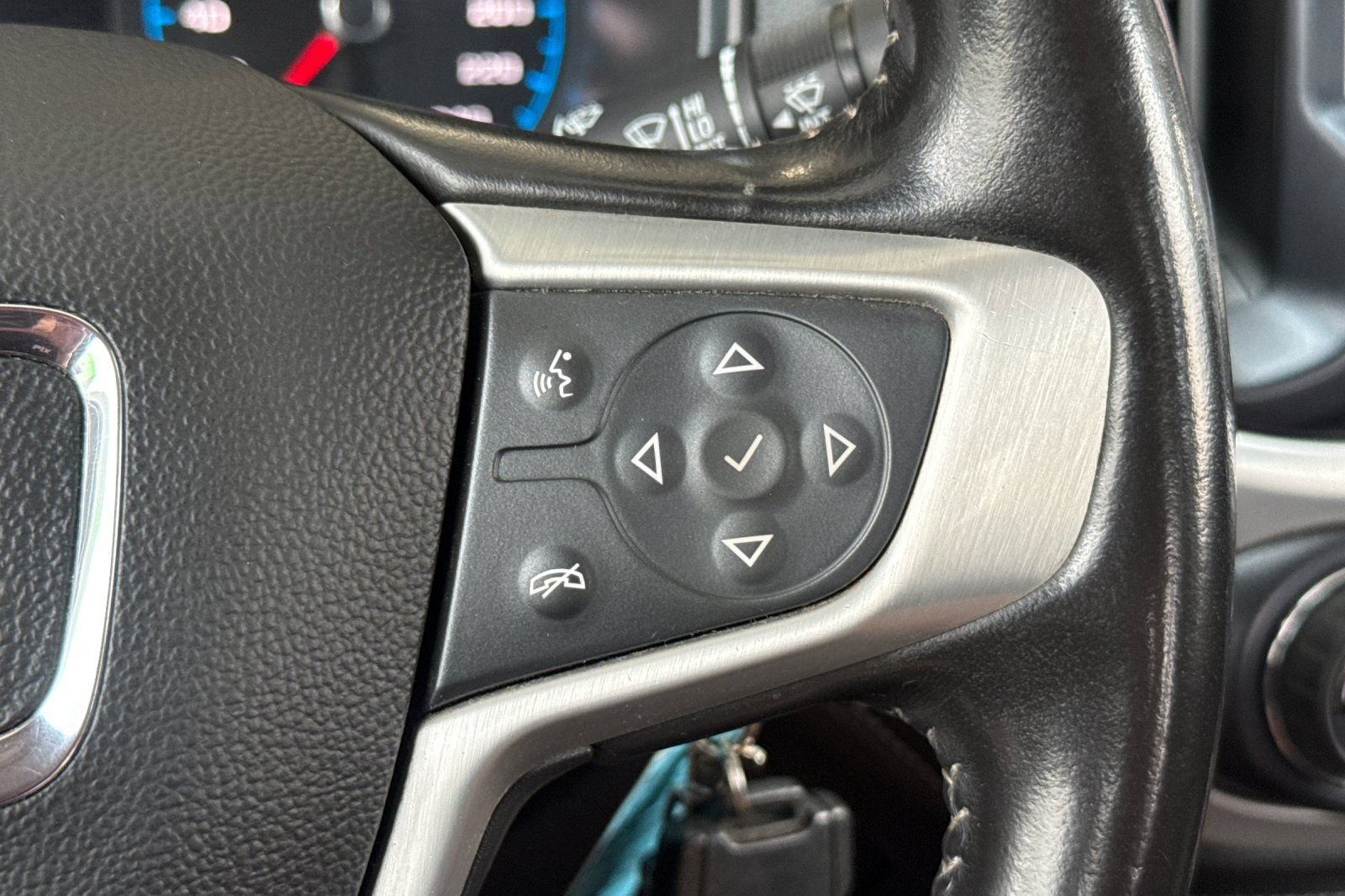 Used 2020 GMC Canyon SLE w/ Elevation Edition AWD/4WD image 35