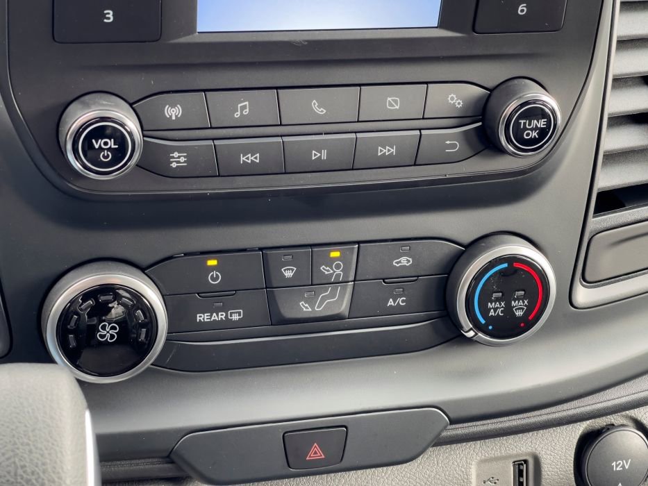 New 2024 Ford Transit 250 Low Roof image 22