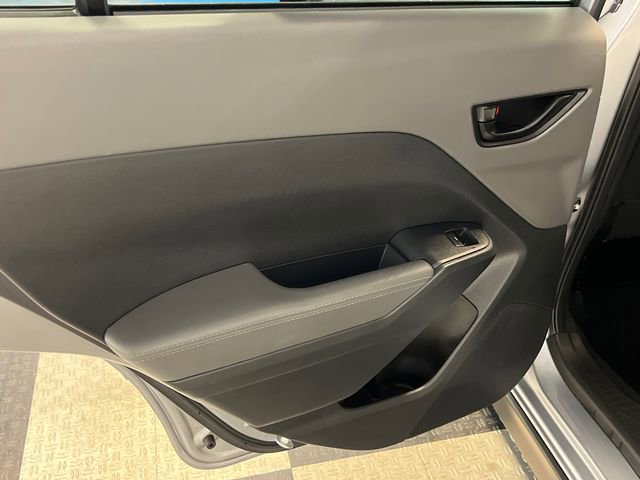 Used 2024 Subaru Crosstrek 2.0i Premium image 17