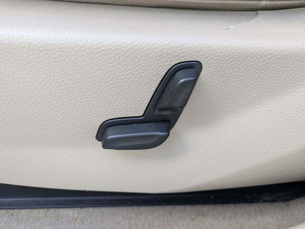 Used 2012 Mercedes-Benz GLK 350 GLK 350 image 19